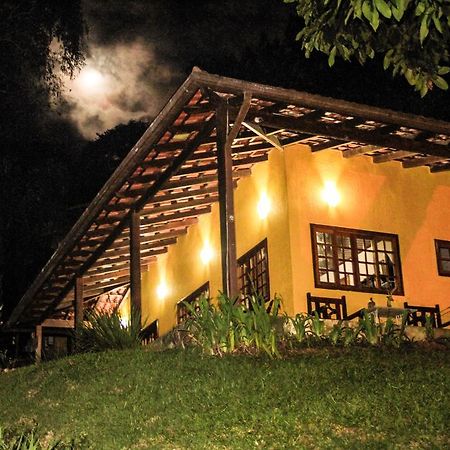 Pousada Riacho Da Serra Penedo  Exterior foto